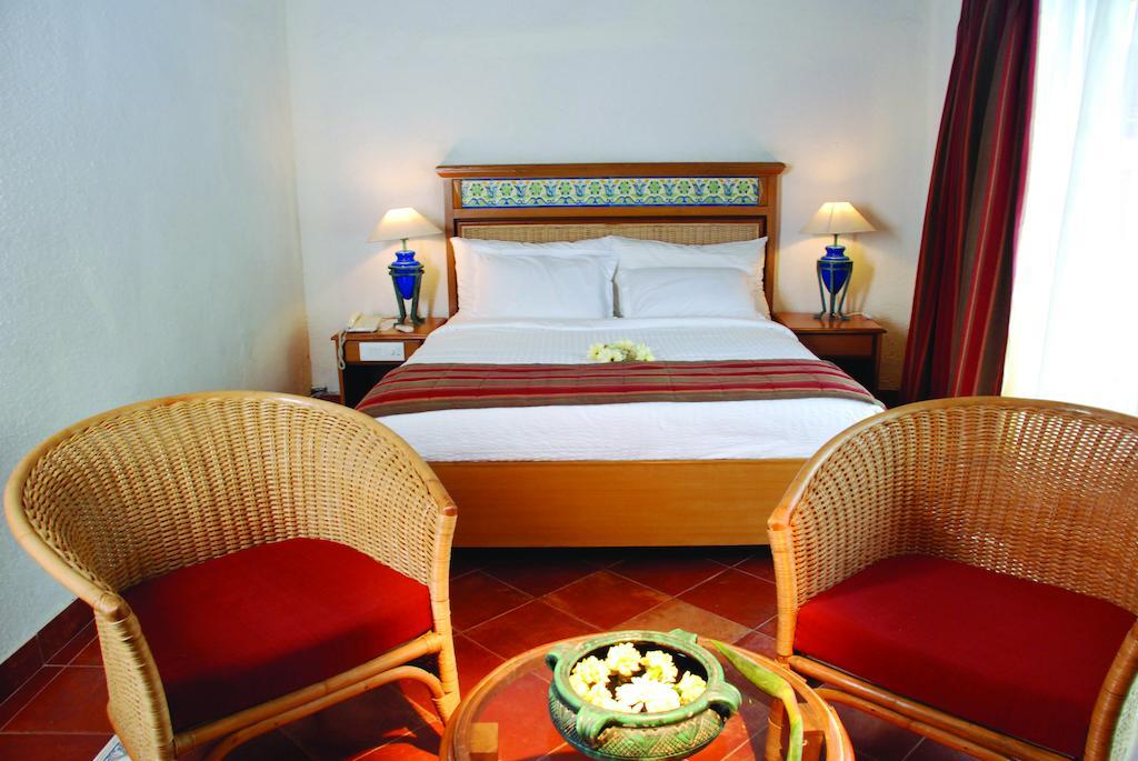 Leonia Holistic Destination Ξενοδοχείο Shamirpet Δωμάτιο φωτογραφία